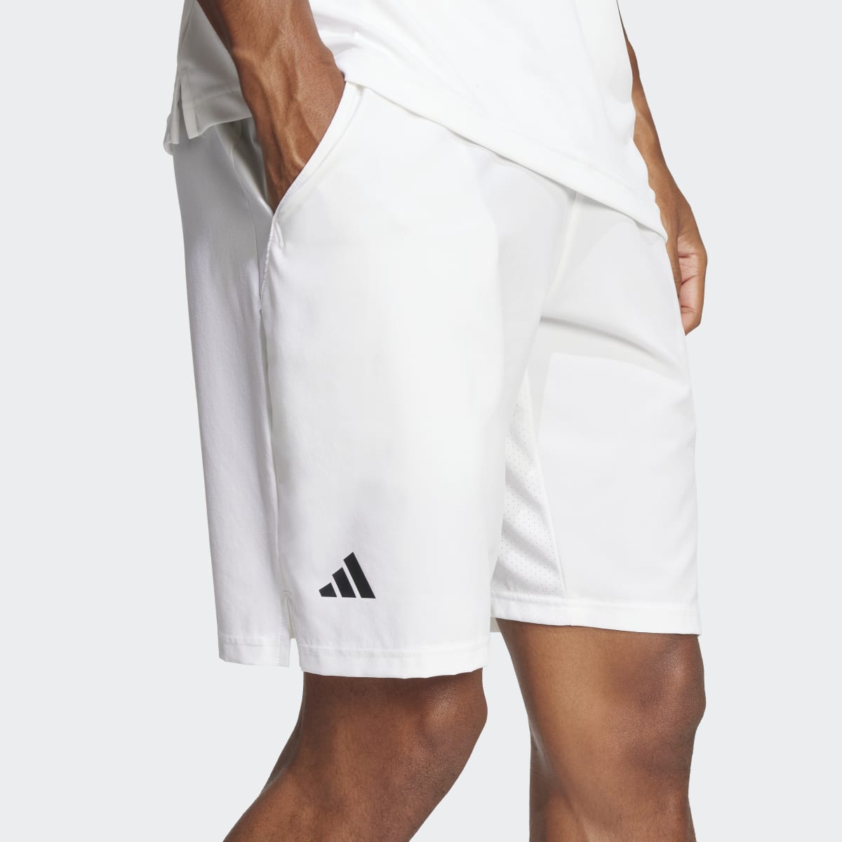 CLUB SW SHORT White